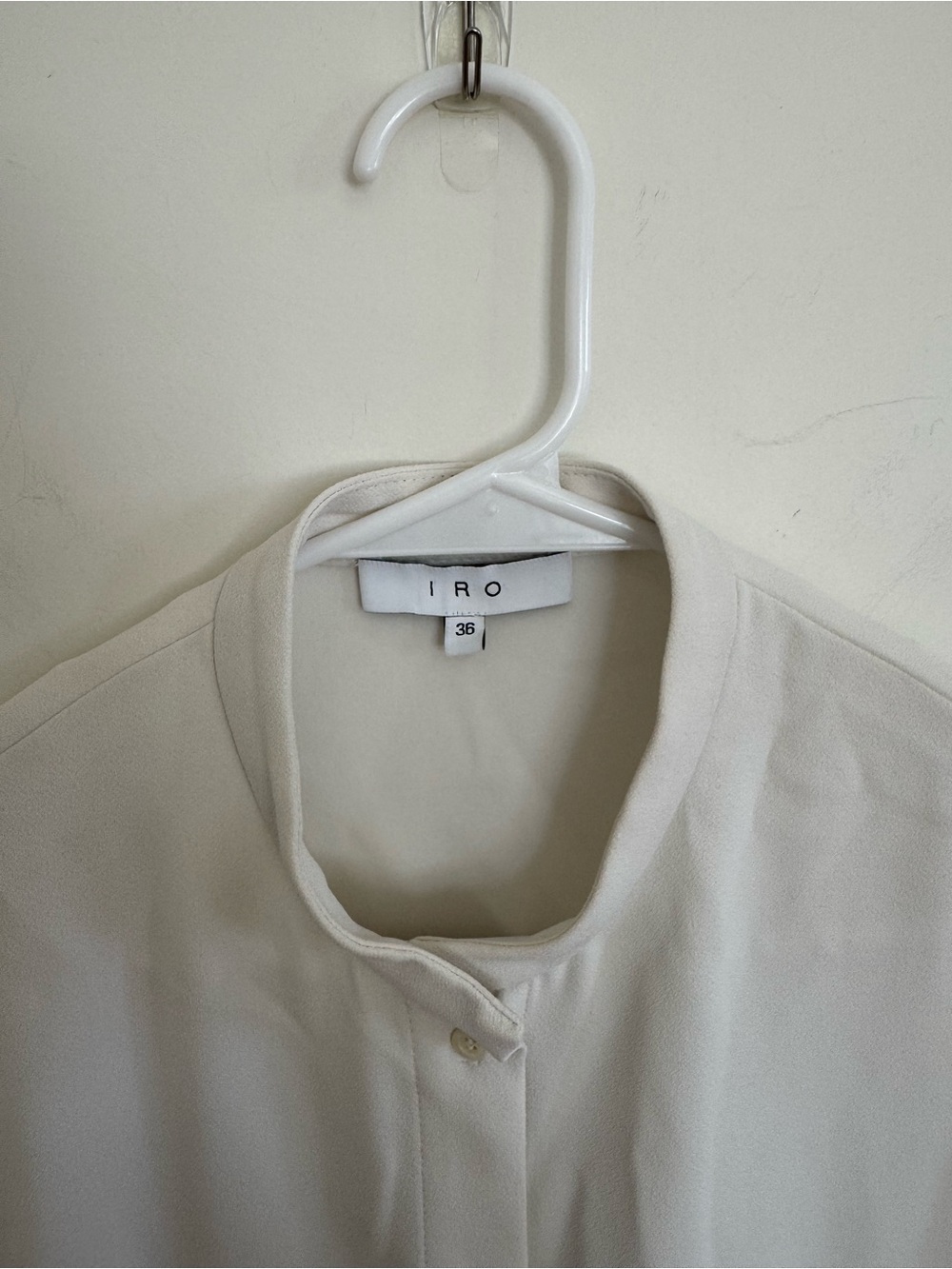 IRO Gaarpa Top Asymmetrical - Picture 5 of 9